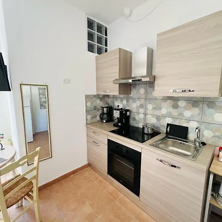 Le Petunie Bed & Breakfast