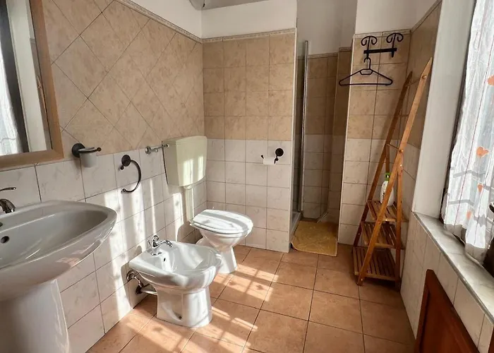 Le Petunie Oda ve Kahvaltı 3*