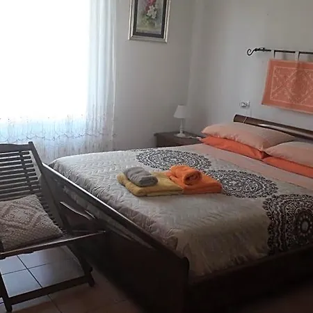 Le Petunie Bed & Breakfast